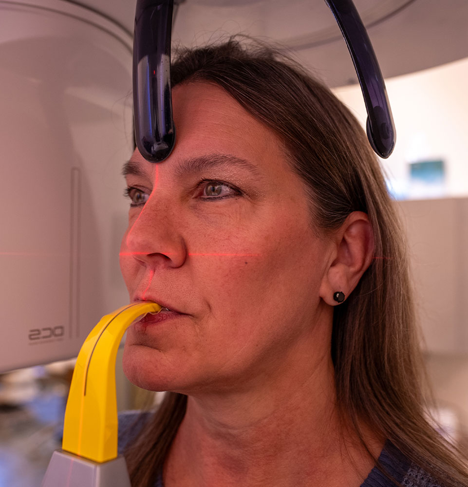 lady receiving cbct scan hero mobile